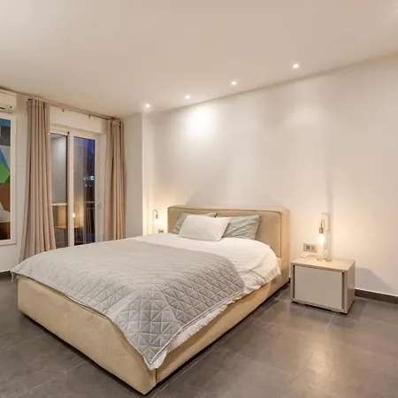 Oasis: With Breathtaking View W/parking By 360 Estates Appartement Sliema