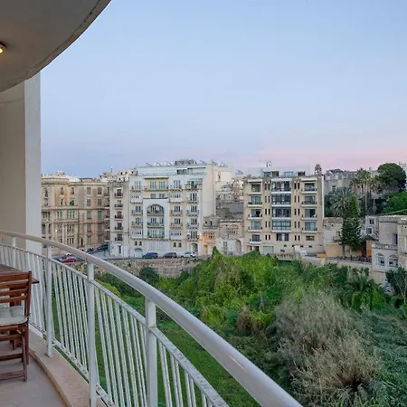 Appartement Oasis: With Breathtaking View W/parking By 360 Estates *
